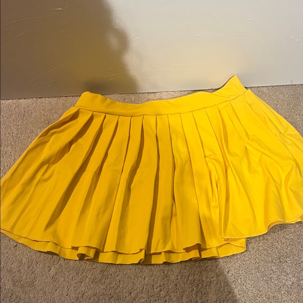 Bright Yellow Pleated Circle Skirt - Unbranded